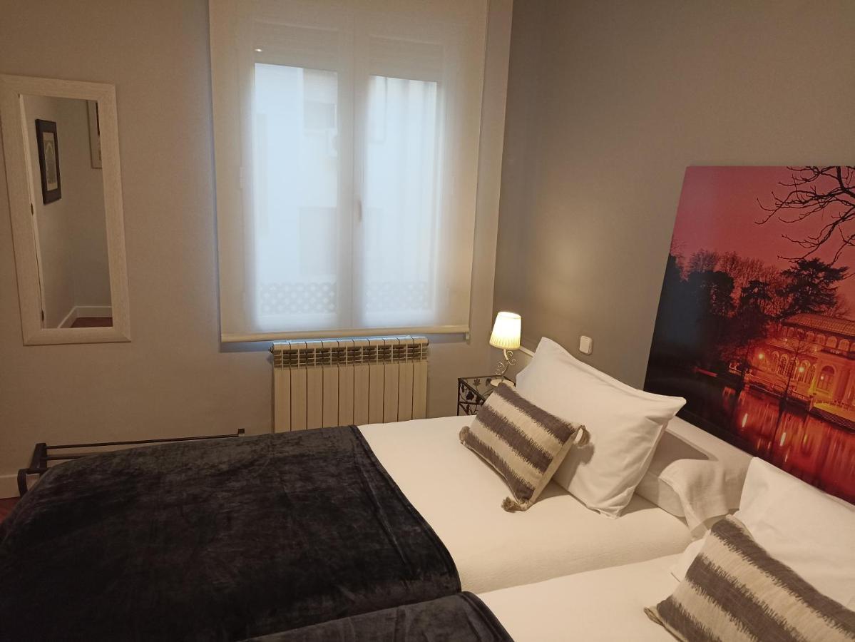 Apartmán Elegante Piso Junto Al Museo Del Prado Madrid Exteriér fotografie