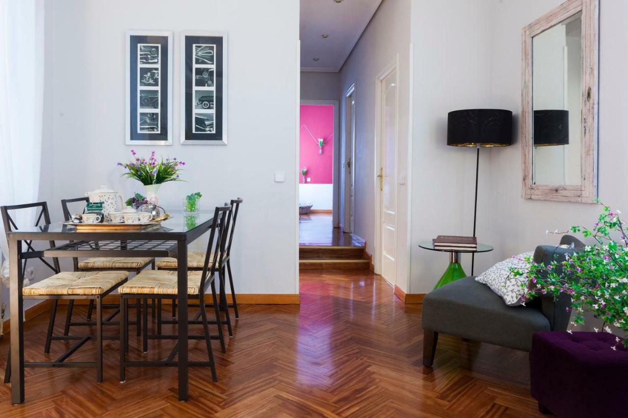 Apartmán Elegante Piso Junto Al Museo Del Prado Madrid Exteriér fotografie