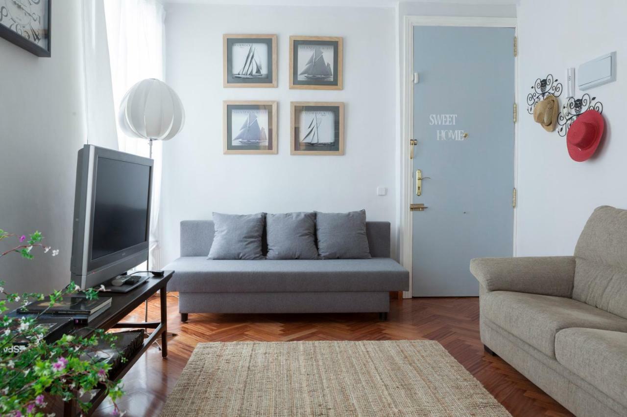 Apartmán Elegante Piso Junto Al Museo Del Prado Madrid Exteriér fotografie