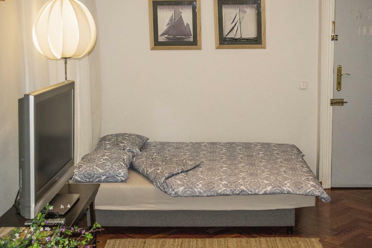 Apartmán Elegante Piso Junto Al Museo Del Prado Madrid Exteriér fotografie