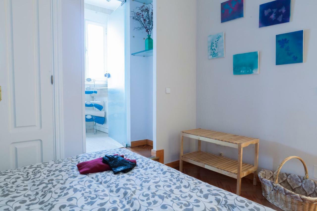 Apartmán Elegante Piso Junto Al Museo Del Prado Madrid Exteriér fotografie