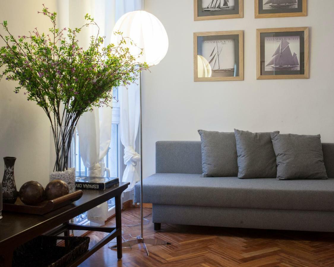 Apartmán Elegante Piso Junto Al Museo Del Prado Madrid Exteriér fotografie