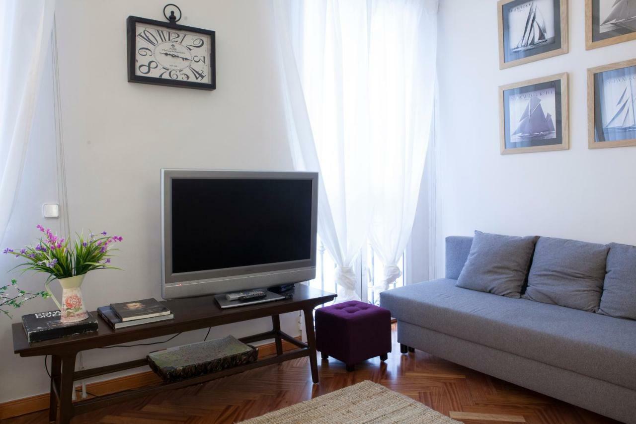 Apartmán Elegante Piso Junto Al Museo Del Prado Madrid Exteriér fotografie