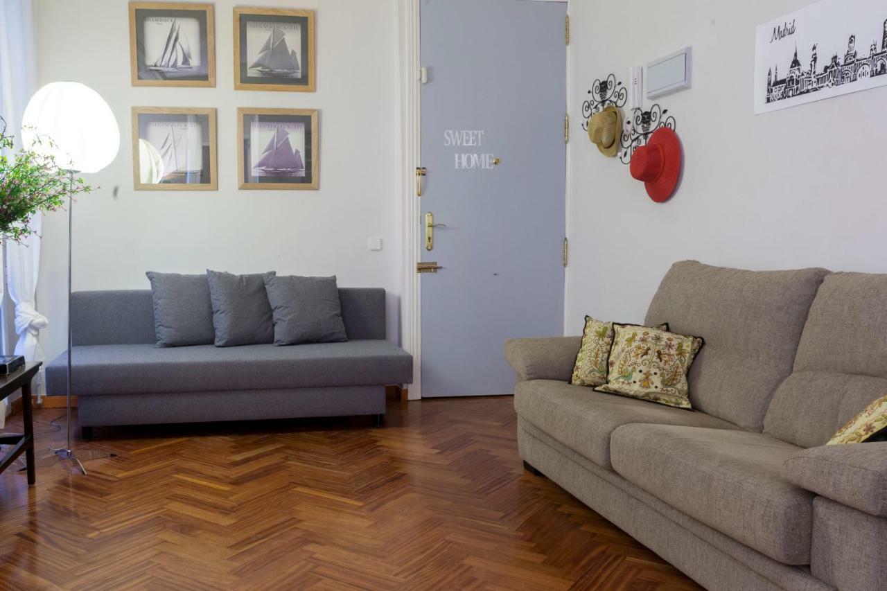 Apartmán Elegante Piso Junto Al Museo Del Prado Madrid Exteriér fotografie